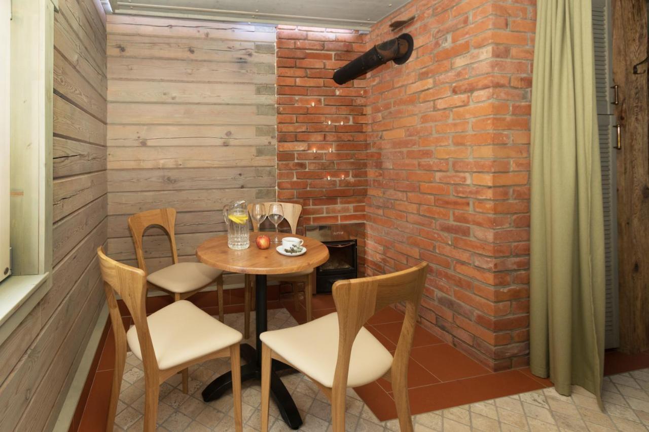 Melnmuize Apartman Karklė Kültér fotó