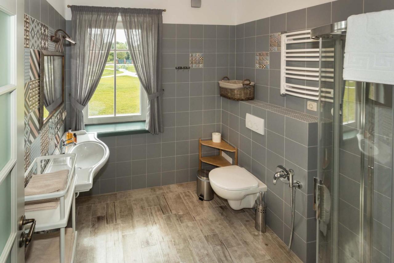Melnmuize Apartman Karklė Kültér fotó