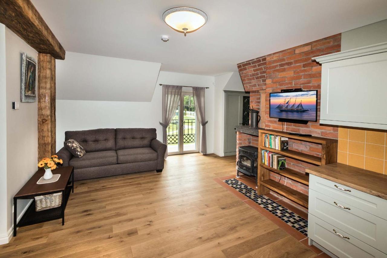 Melnmuize Apartman Karklė Kültér fotó