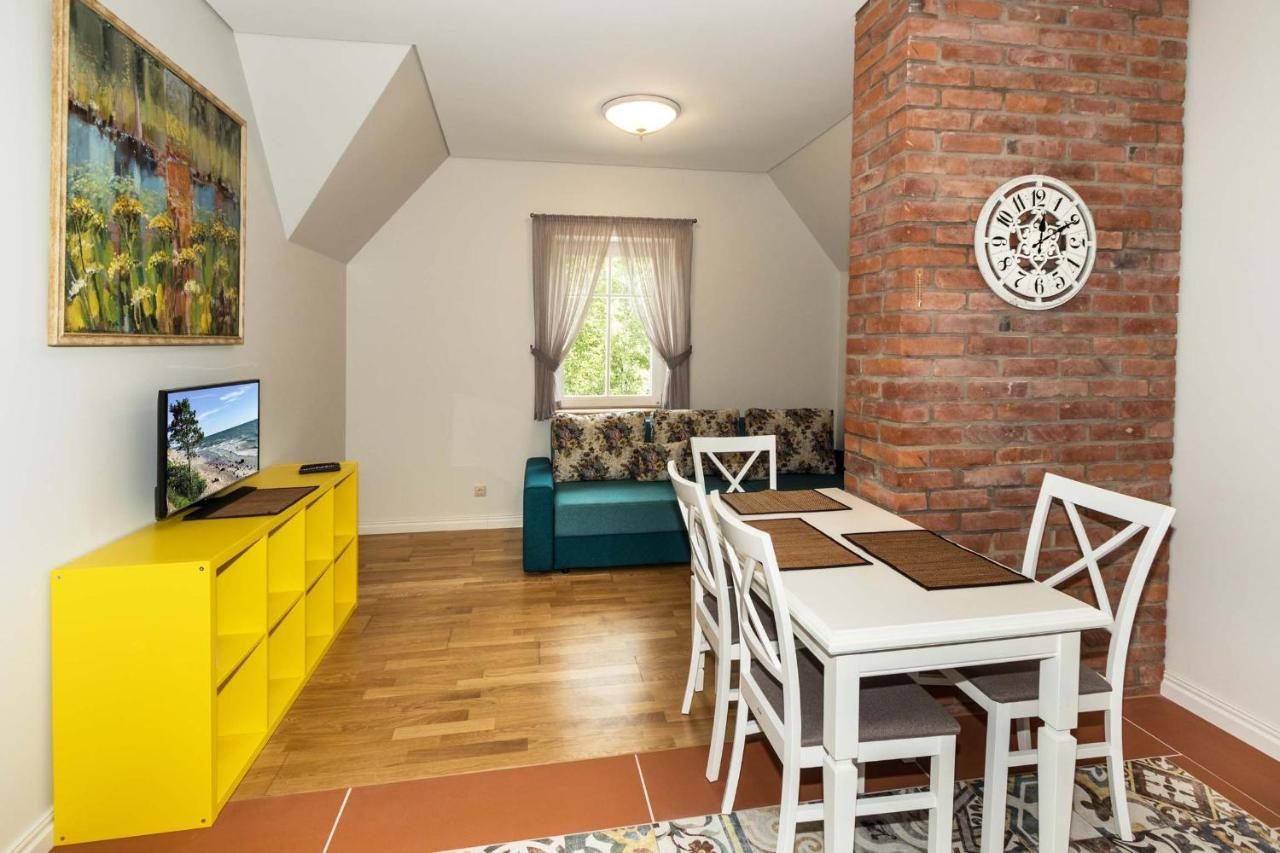Melnmuize Apartman Karklė Kültér fotó