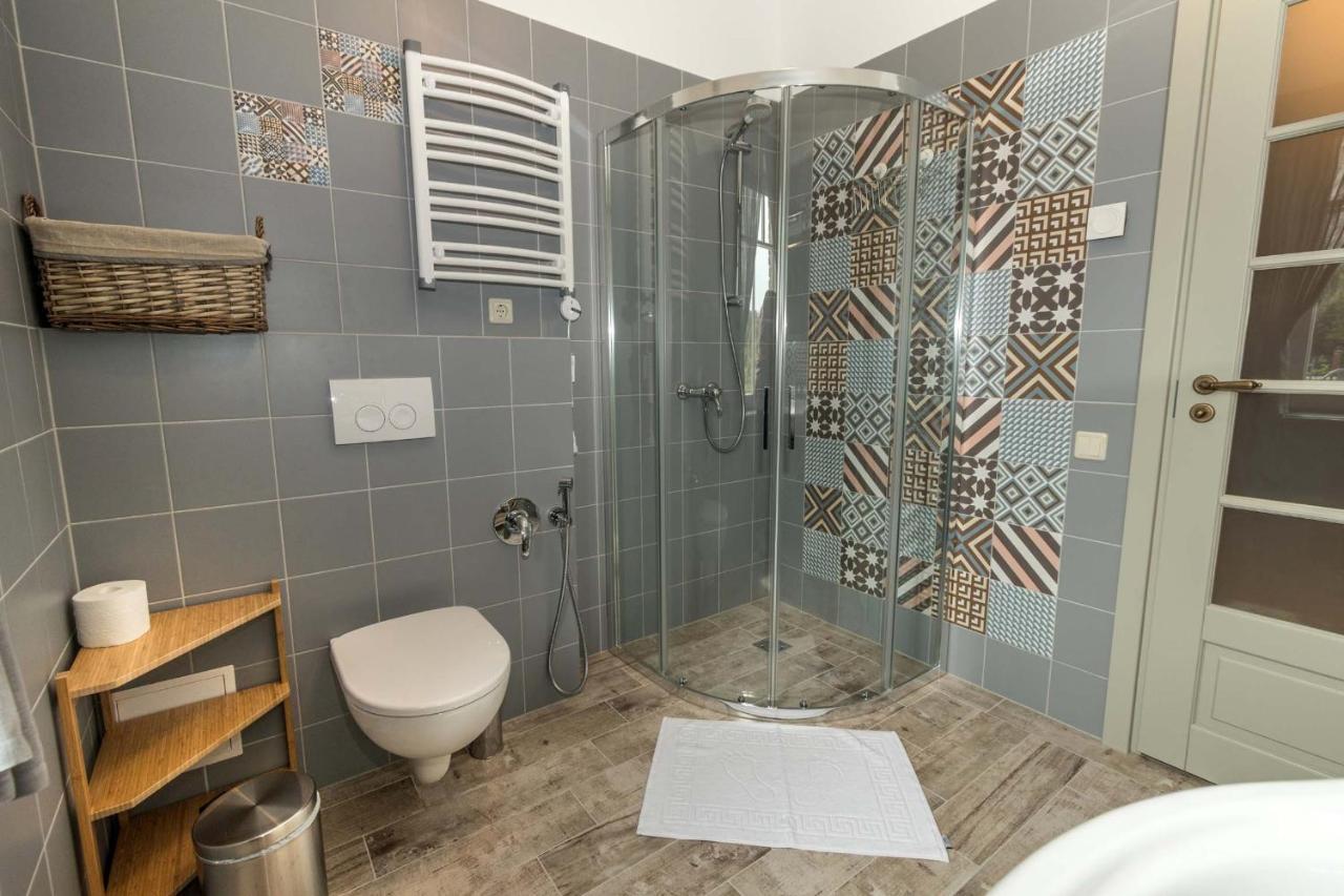 Melnmuize Apartman Karklė Kültér fotó